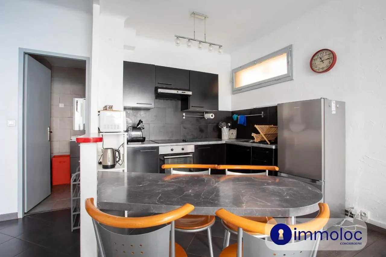 Apartment Near The Center Borriglione District Nice